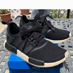 Men’s Adidas NMD R1